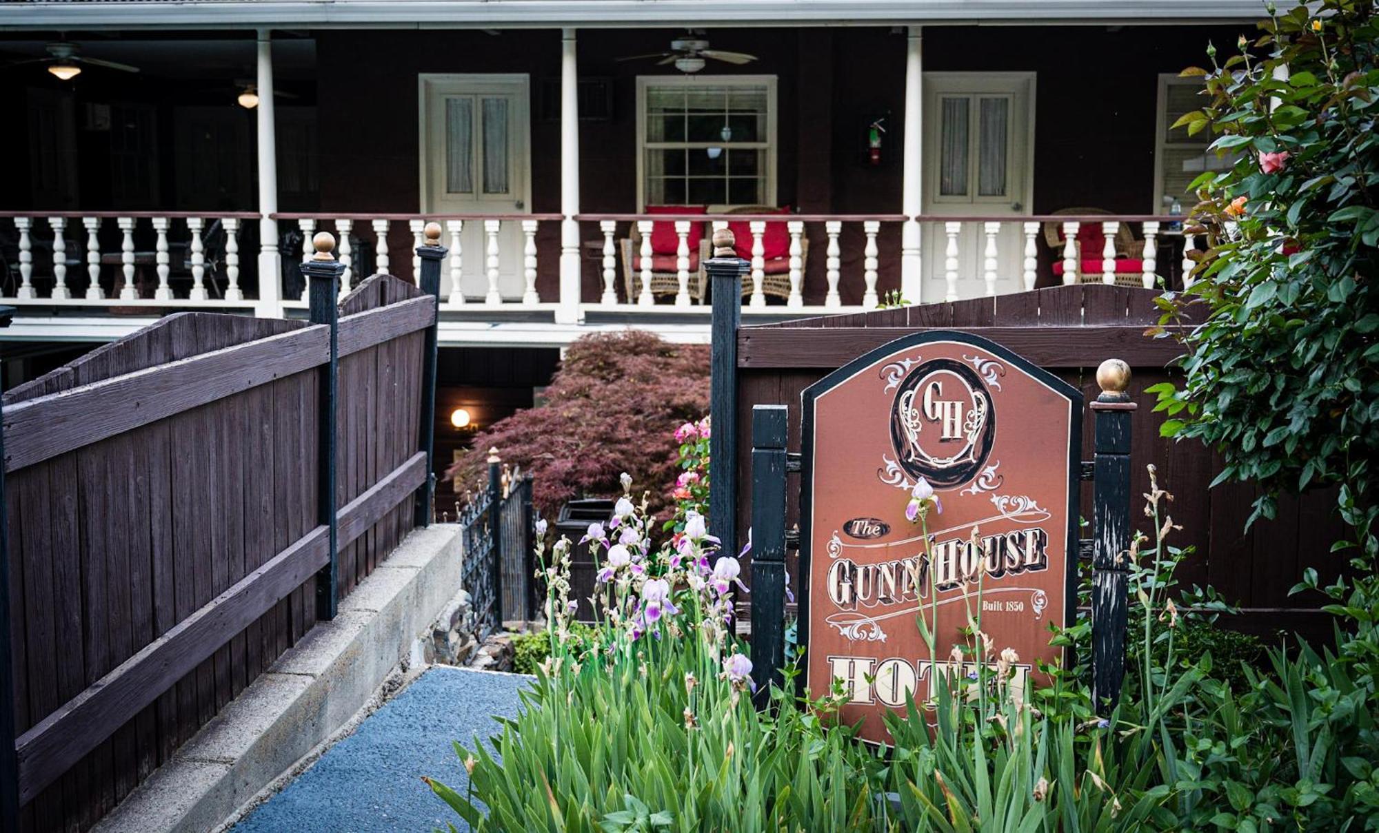 Gunn House Hotel Сонора Екстериор снимка